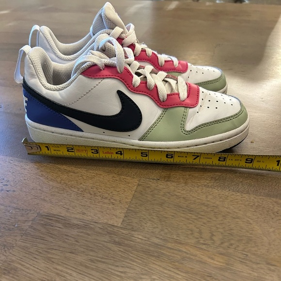 Nike Kids Multicolor Sneakers Size 3.5Y - Picture 6 of 6